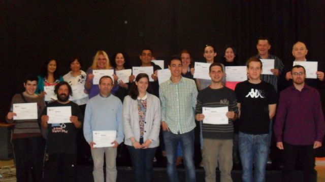Entrega de diplomas de los cursos de informática de la Concejalía de Juventud - 1, Foto 1