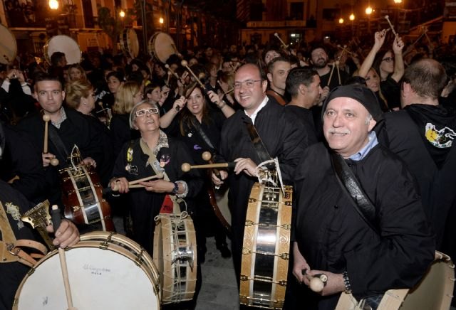 Pedro Antonio Sánchez resalta el trabajo para lograr el reconocimiento internacional de la Tamborada de Mula - 2, Foto 2