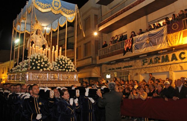 La Virgen de Los Dolores mostró su esplendor durante la Procesión del Dolor y del Santo Entierro 2015 - 1, Foto 1