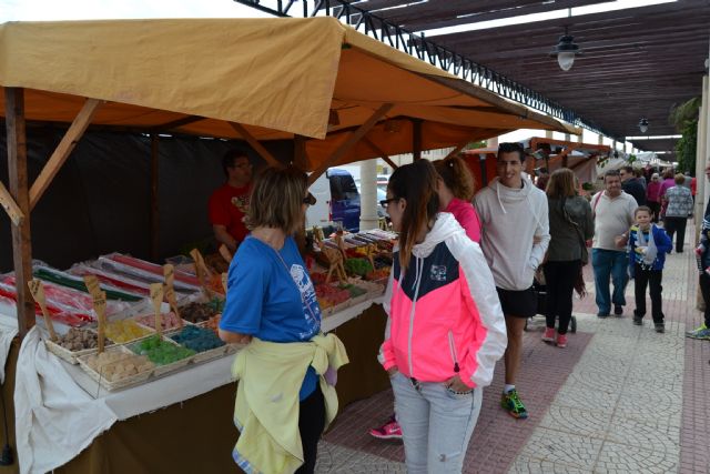 Ejercicios de salvamento, competiciones deportivas, rutas y caldero benéfico en la IV Sea World Exhibition - 4, Foto 4