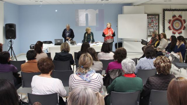 Seminario impartido por Alicia Kaufmann sobre coaching y liderazgo femenino - 1, Foto 1