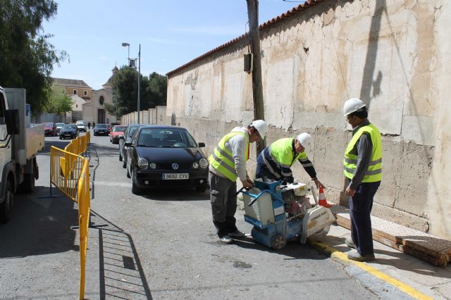 La Concejalía de Servicios se refuerza con una plantilla de ocho personas para trabajos de albañilería - 3, Foto 3