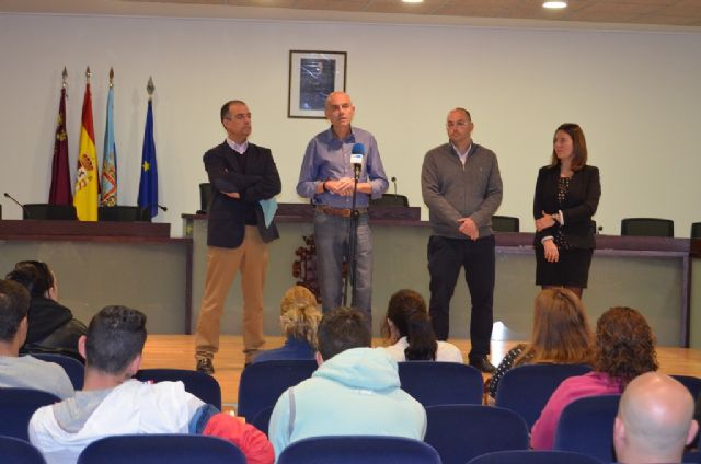 Cincuenta desempleados inician el curso de ACTIVA y EROSKI del que saldrán al menos 35 contratos de trabajo - 1, Foto 1