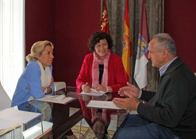 La Alcaldesa y la Consejera de Agricultura defienden el sector primario como motor económico y sector estratégico para la creación de empleo en Puerto Lumbreras - 1, Foto 1