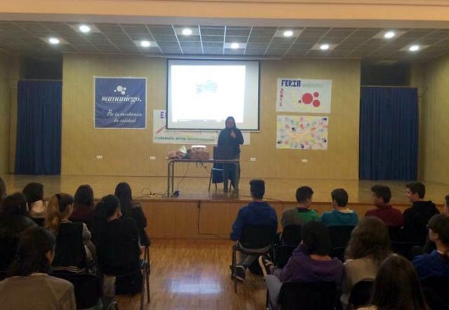 Los alumnos del Centro de Enseñanza Samaniego participan en el concurso Euroscola - 2, Foto 2