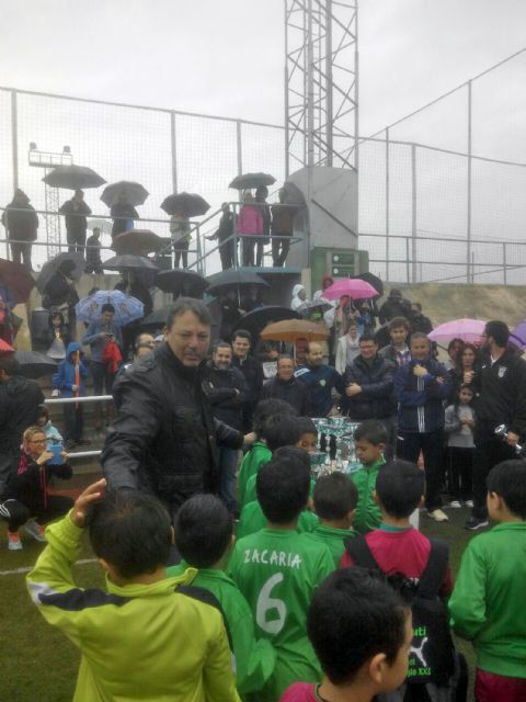 Gran éxito de participación en el torneo de fútbol de Semana Santa para equipos base - 1, Foto 1