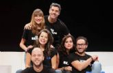 Carlos Santos, Berta Hernández y Javier Mora se suben al escenario del Teatro Vico este domingo con la afamada obra “La vida Resuelta”