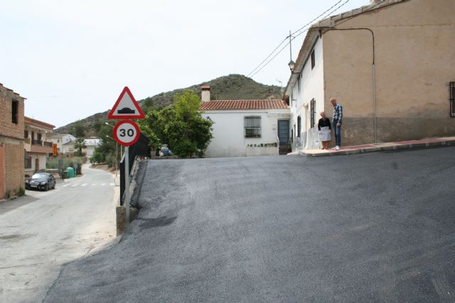 El Ayuntamiento mejora el pavimento de dos calles de la pedanía de Canara - 2, Foto 2