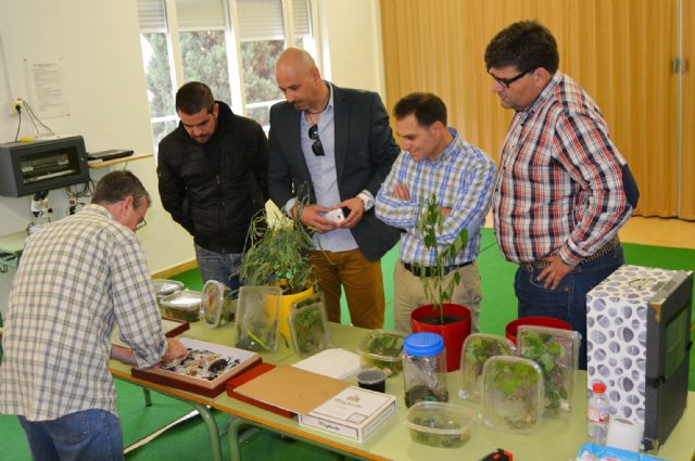 El colegio Mediterráneo acoge un taller de artrópodos y una exhibición de la Guardia Civil - 2, Foto 2