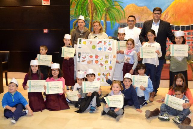 Una veintena de niños asisten a un taller de cocina de la Asociación de Diabéticos de Águilas - 2, Foto 2
