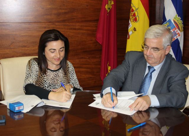 El Ayuntamiento de Jumilla renueva su convenio de colaboración con el Proyecto Abraham - 2, Foto 2