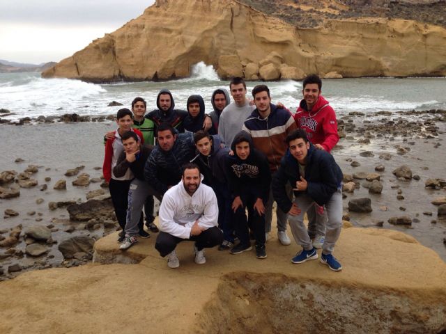 Los usuarios del programa juvenil Suma y sigue de Alguazas, de campamento en Calarreona - 5, Foto 5