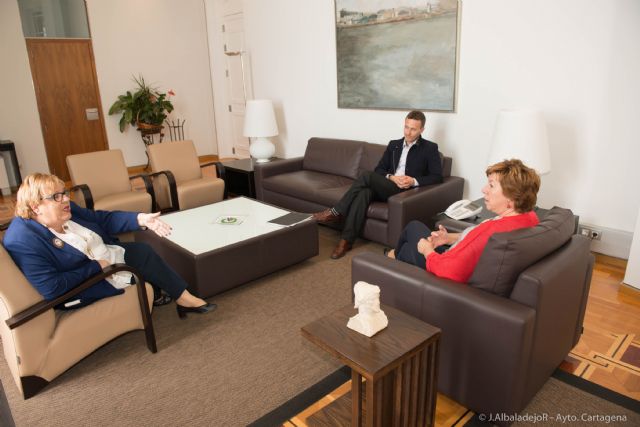 La alcaldesa transmite su apoyo al nuevo presidente de la FAPA - 3, Foto 3