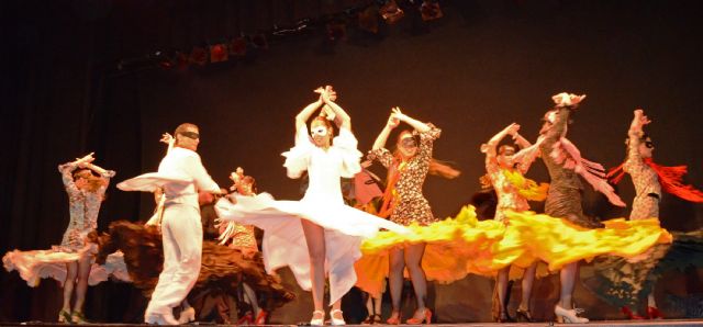 El Cine-Teatro IV Centenario de Alguazas revive el amor inmortal de Romeo y Julieta en versión flamenca - 4, Foto 4