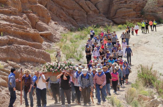 Más de 600 personas se sumaron a la Romería en honor a la Virgen del Carmen benéfica para la Asociación ALDEA - 2, Foto 2