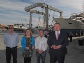 Bernabé visita el nuevo varadero de San Pedro del Pinatar y destaca la aportación que supone para las instalaciones portuarias