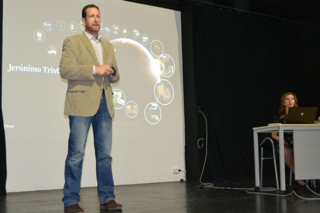 Jerónimo Tristante, un profesor convertido en Cuenta Cuentos - 1, Foto 1