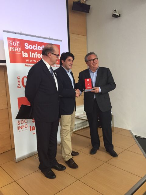 El Ayuntamiento de Molina de Segura recibe el premio Smart Cities 2015 - 2, Foto 2
