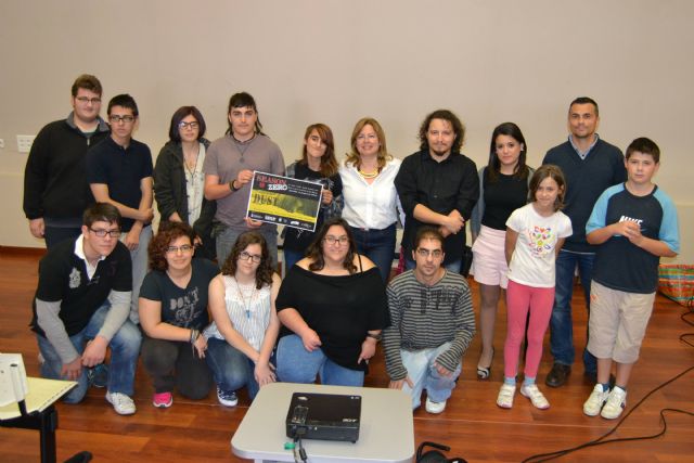 Jóvenes de San Pedro del Pinatar crean y protagonizan el capítulo piloto de una web serie - 1, Foto 1