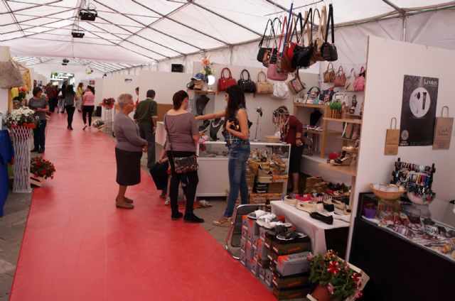 Grandes ofertas y descuentos en la nueva edición de la Feria de Comercio de Ceutí - 2, Foto 2