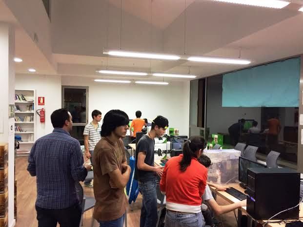 Unos 550 jóvenes participaron el pasado sábado en la Party de Videoconsoloas y Ordenadores Compite y Comparte, Foto 8