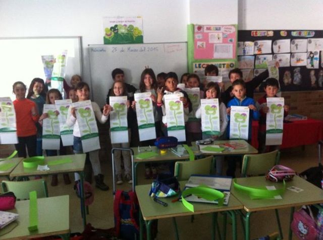 La Asociación D'Genes explica al alumnado de Primaria de Cehegín qué son las enfermedades raras - 1, Foto 1