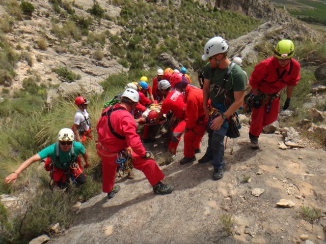 24 alumnos finalizan un curso de espeleosocorro - 1, Foto 1