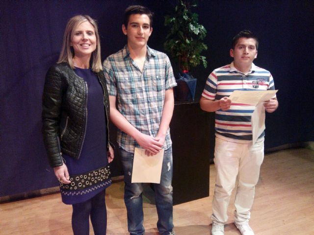 El concurso literario Salvador Sandoval para jóvenes talentos de Las Torres de Cotillas entregó sus 1.300 euros en premios - 3, Foto 3