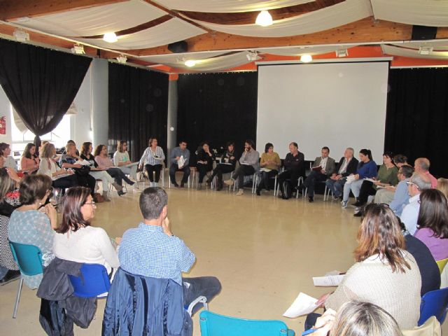 La intervención comunitaria para fomentar la convivencia y cohesión social - 5, Foto 5