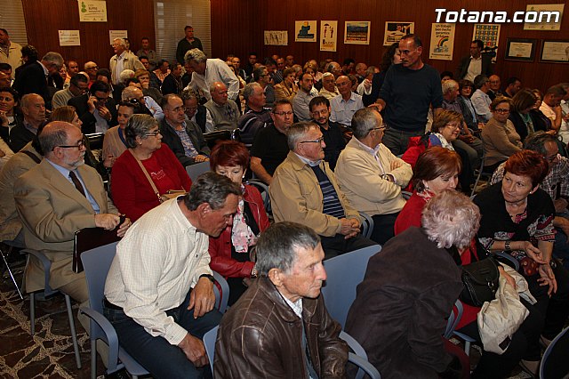 Ms de doscientas personas asistieron a la entrega de la acreditacin de la marca ConSuma Naturalidad a COATO - 23