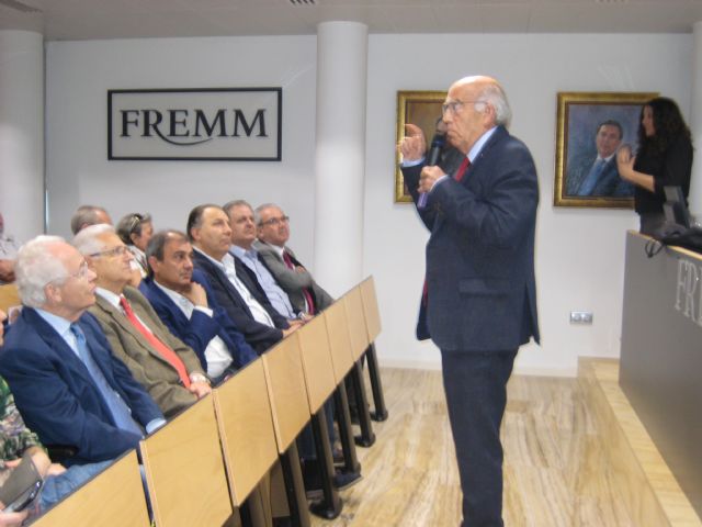 Gras presenta su proyecto Una Murcia amable en sociedad - 1, Foto 1