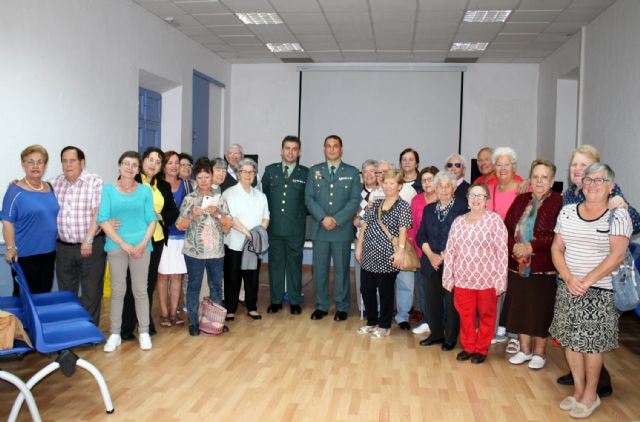 La Guardia Civil ofrece una conferencia sobre sus 170 años al servicio de los aguileños - 1, Foto 1