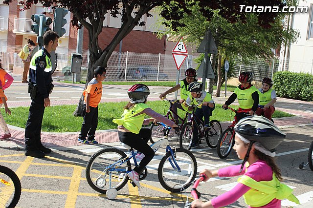 Cerca de 3000 escolares de Primaria reciben formacin en Educacin Vial de la mano de la Polica Local - 27