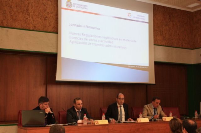 Urbanismo presenta a empresarios y profesionales las novedades de las nuevas licencias de obra - 3, Foto 3