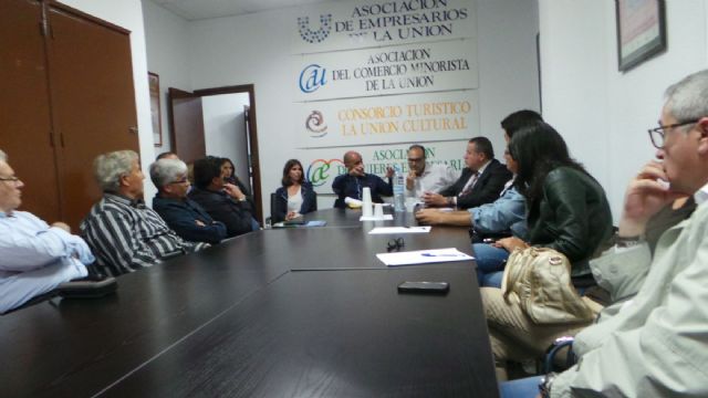 El candidato a la alcaldía de La Unión por el PP y su candidatura se han reunido con las distintas asociaciones empresariales del municipio - 3, Foto 3