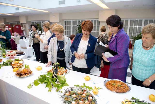 Treinta mujeres participan en el XXXV Concurso de Cocina - 1, Foto 1