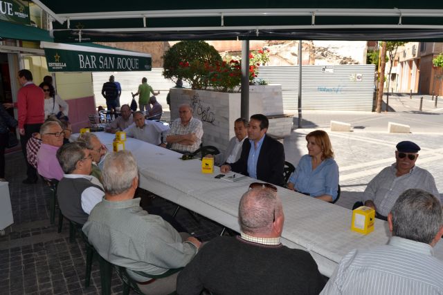 Joaquín Buendía  visita el Centro de Afade y almuerza con los 'mayores' - 4, Foto 4