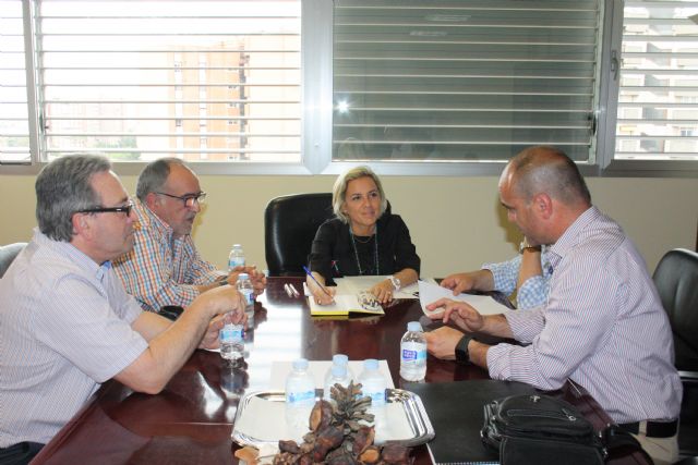 Reunión de la consejera de Agricultura y Agua con la Comunidad de Regantes del Río Argos - 1, Foto 1