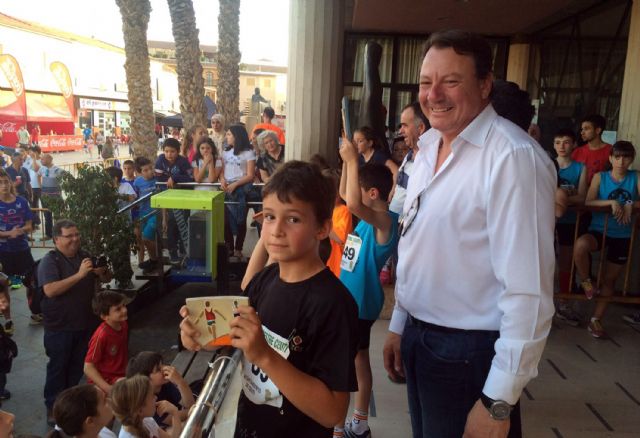 Cerca de 500 atletas disfrutan de la XXXV Carrera Pedestre del 1 de mayo de Ceutí - 1, Foto 1