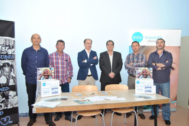 Azul en Acción pone en marcha una campaña de recogida de gafas usadas para países menos desarrollados - 2, Foto 2