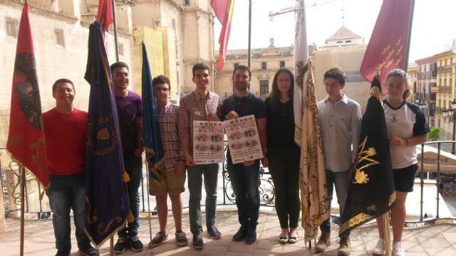 La 16ª edición de la Procesión del Papel contará con la presencia de más de un millar de jóvenes procesionistas lorquinos - 1, Foto 1