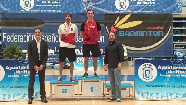 Dos campeonatos de España y dos subcampeonatos para los clubes de la Región en los Campeonatos España Veteranos 2015 de Bádminton, Foto 2