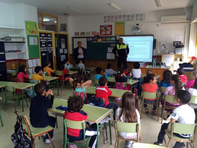 Más de 600 escolares participan en Alguazas en una nueva edición de las jornadas escolares de Educación Vial - 1, Foto 1