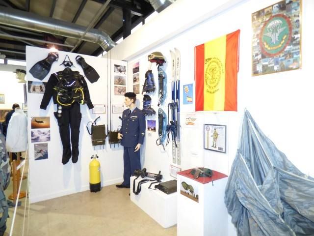 El Museo de la Policía Local de Totana participa en la III Exposición de Modelismo Militar de Torrevieja, Foto 8