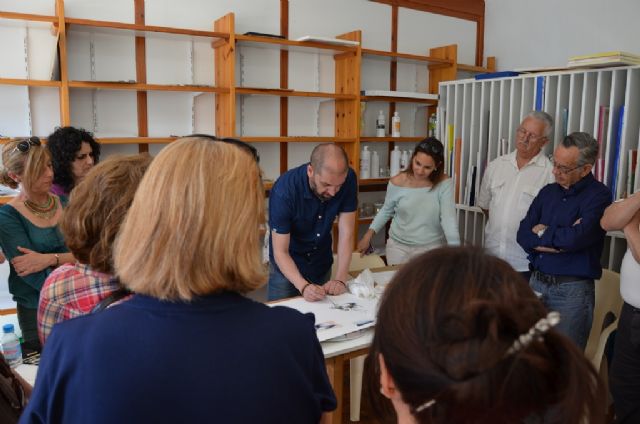 El pintor Nono García imparte una Masterclass de acuarela a los alumnos de los talleres municipales de pintura - 2, Foto 2