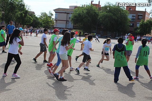 Ms de 400 alumnos de 5 de Educacin Primaria de todos los colegios de Totana participan en la Jornada de Juegos Populares - 14