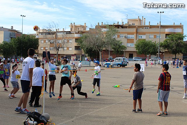 Ms de 400 alumnos de 5 de Educacin Primaria de todos los colegios de Totana participan en la Jornada de Juegos Populares - 15