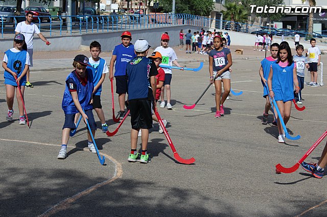 Ms de 400 alumnos de 5 de Educacin Primaria de todos los colegios de Totana participan en la Jornada de Juegos Populares - 21