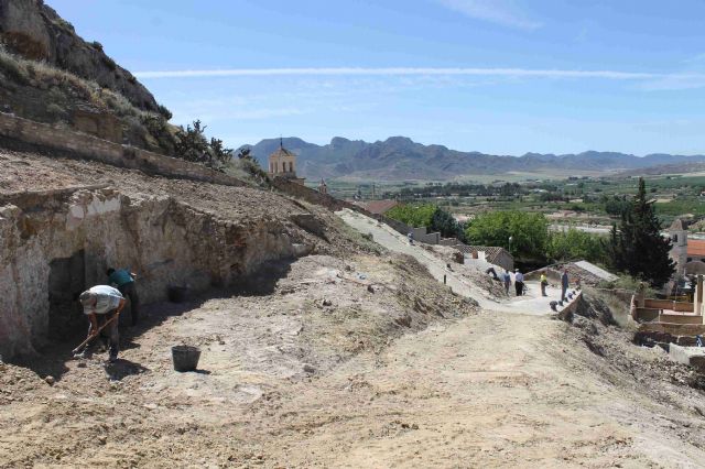 Comienzan las obras de uno de los proyectos más destacados del Enfoque leader, la adecuación del Camino del Subidor al Castillo - 1, Foto 1