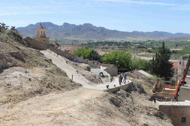 Comienzan las obras de uno de los proyectos más destacados del Enfoque leader, la adecuación del Camino del Subidor al Castillo - 3, Foto 3